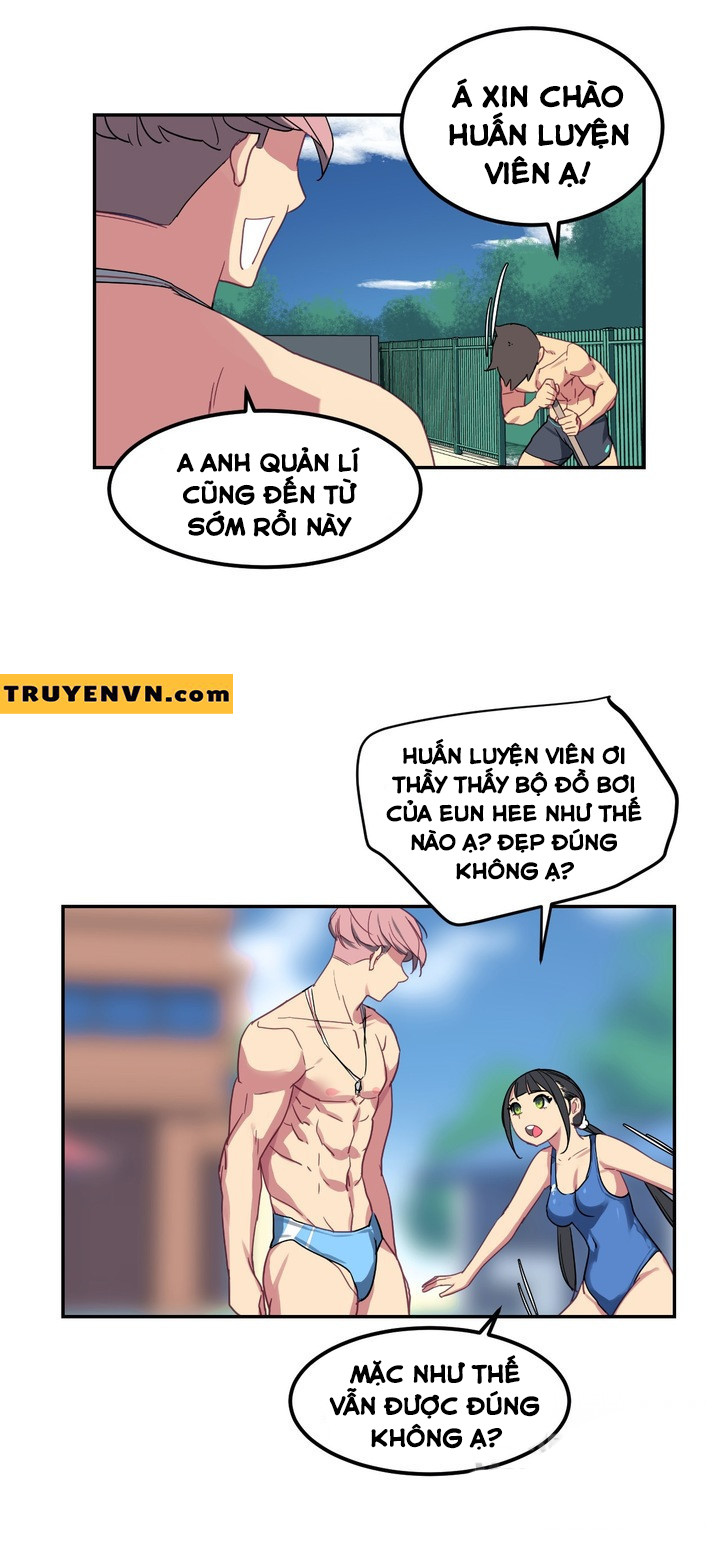 Chị Gái Sexy Ở Hồ Bơi Chapter 4 - Page 8